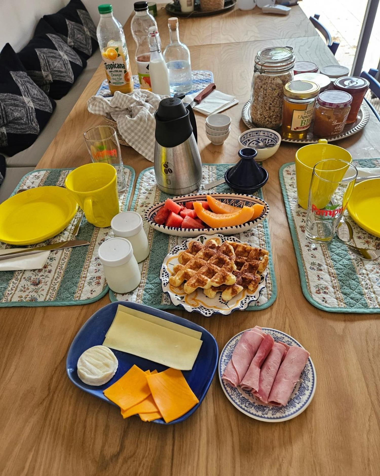Les Cactus Bleus Bed & Breakfast Sausset-les-Pins Eksteriør bilde
